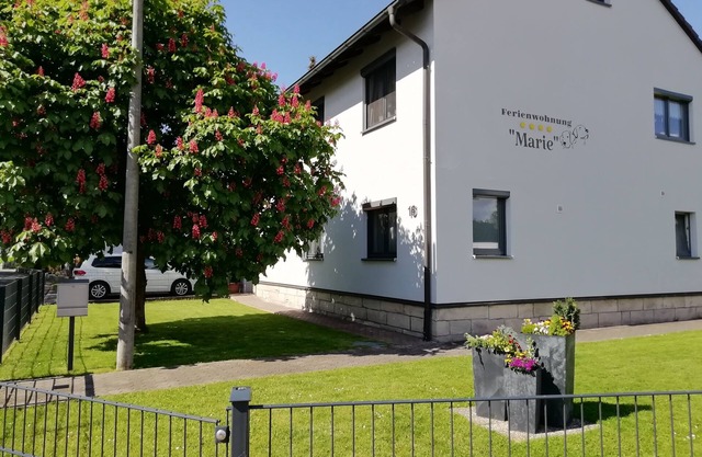 65qm große barrierefreie Ferienwohnung mit Fußbodenheizung und Garten für 2 Personen plus Kind