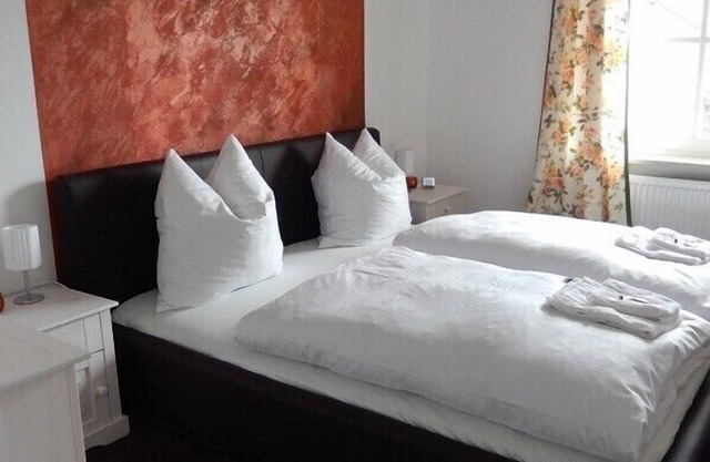 65sqm basement apartment with conservatory and terrace