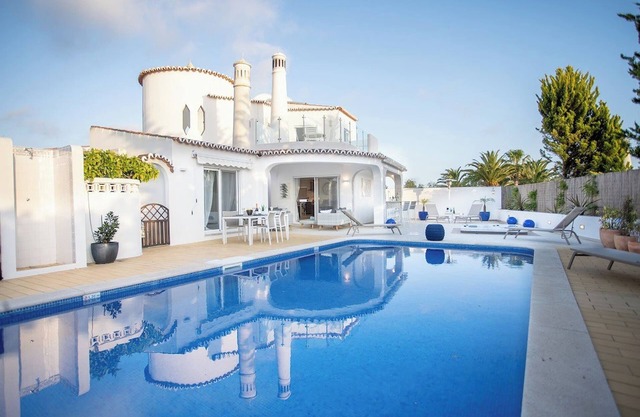 66 ADM Clara Beautifully Renovated Villa