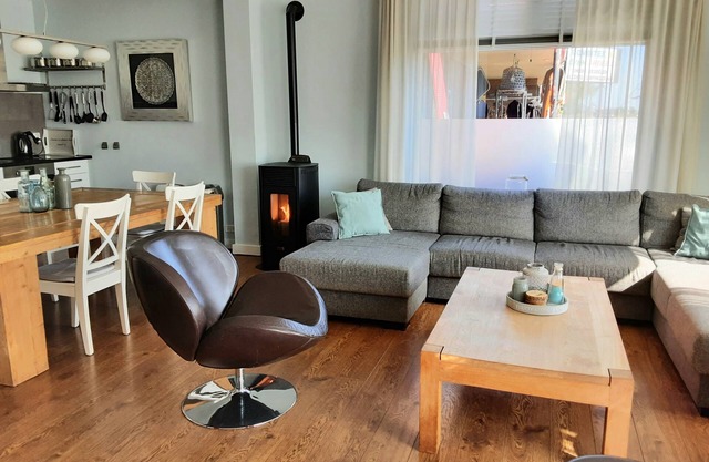 6p Luxury apartment with panoramic roof terrace