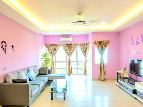 7楼紫钞屋 Comfy Purple House with Beautiful Seaview and Paddy Field View