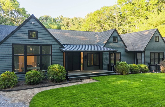 7 bed, 8.5 baths, pool, hot tub, tennis in Southampton