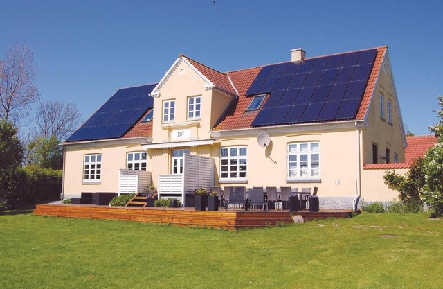 7 bedroom stunning home in Tranekær