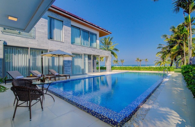 7 Bedrooms Beach Front Villa at Da Nang Beach Resort