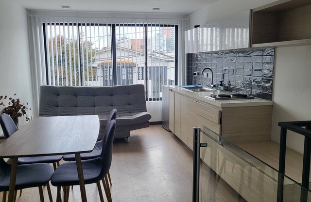 7. Comodo Apartamento Duplex