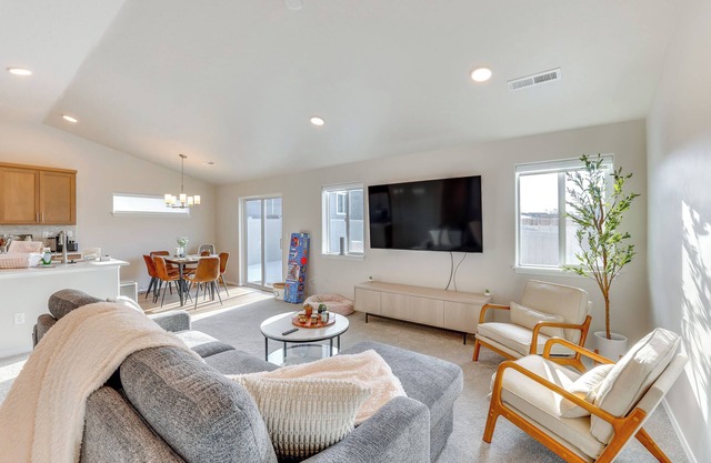 7 Mi to Lake Lowell Park: Nampa Home w/Backyard