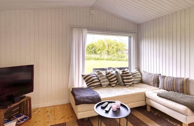 7 person holiday home in Sjællands Odde