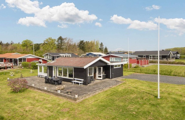 7 person holiday home in Juelsminde-By Traum