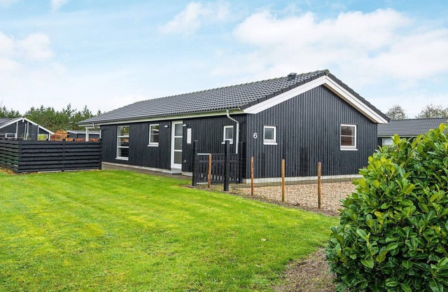 7 person holiday home in Ansager-By Traum