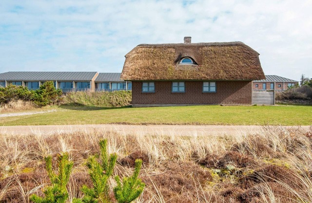 7 person holiday home in Ulfborg-By Traum