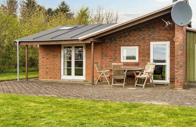 7 person holiday home in Struer-By Traum