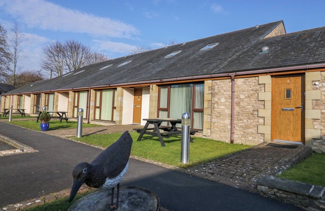 7 SANDPIPER, family friendly, with a garden in Burton-In-Kendal
