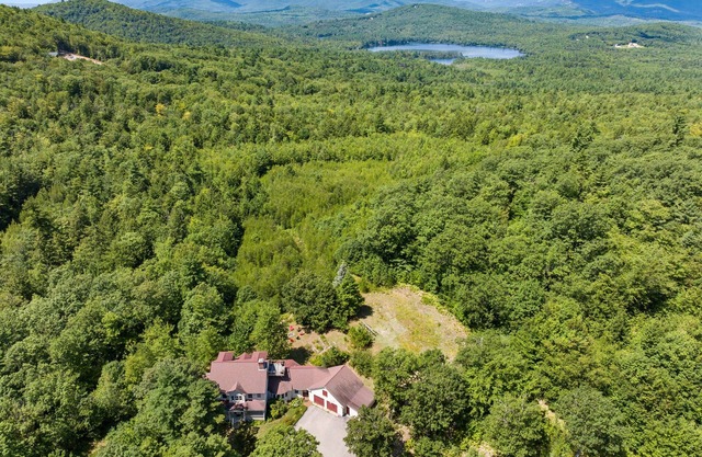 70 Private Acres+Sleeps 12+Fire Pit+Pet Friendly