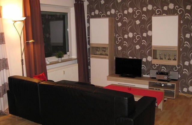 75qm-große Ferienwohnung mit 3 Schlafräumen und Balkon