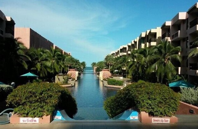 #776 Moroccan style2 bedroom/pool view