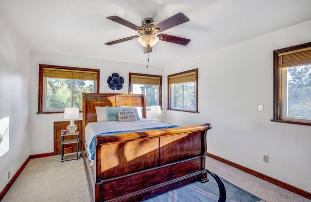 7BD/4.5BA Santa Rosa Estate w/HotTub, Games, BBQ!