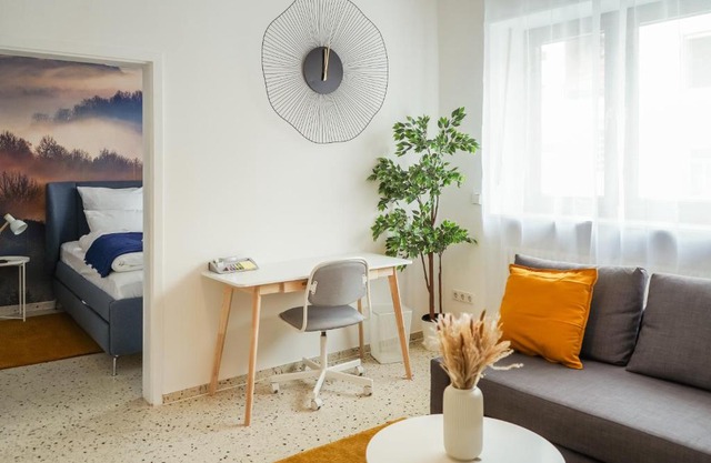 7Seas City-Apartment Kaiserslautern - Balkon l NETFLIX l 24h Self Check-in