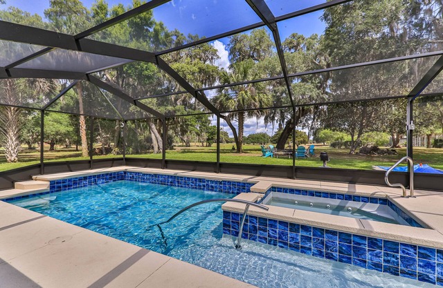 7th Heaven Family Friendly Golf Villa with Pool & Spa 3brm/2bath Sleeps 10