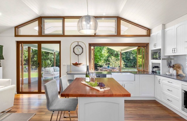 7th Heaven - Serenity & seclusion & a short stroll into Berry