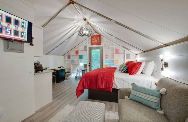 #8 (Game Room) Luxury Glamping Tent Arcade Theme