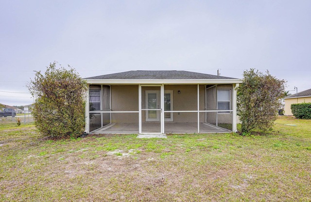 8 Mi to Legoland: Winter Haven Home w/Lanai!