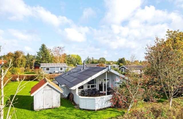 8 person holiday home in Juelsminde-By Traum
