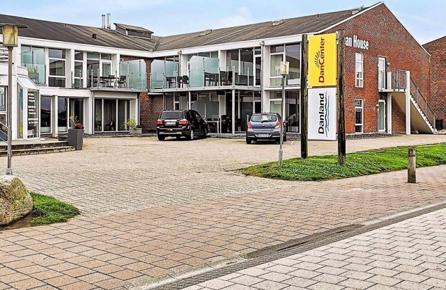 8 person holiday home in Ringkøbing-By Traum