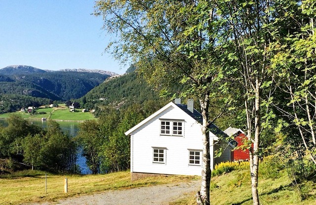 8 person holiday home in Masfjordnes-By Traum
