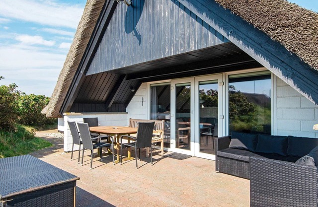 8 person holiday home in Ringkøbing