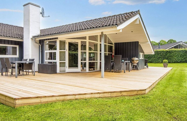 8 person holiday home in Aabenraa