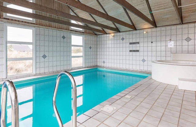 8 person holiday home in Blåvand-By Traum