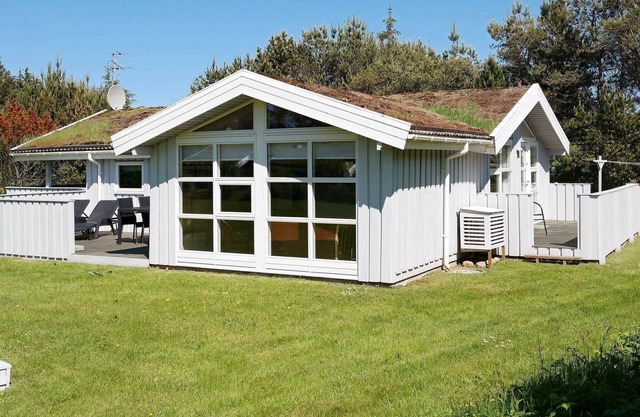 8 person holiday home in Blokhus