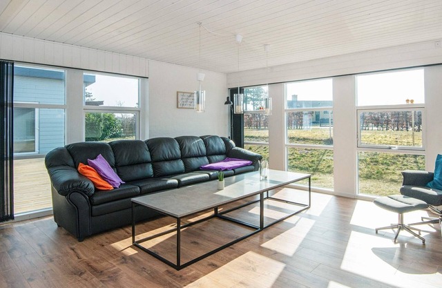 8 person holiday home in Ebeltoft