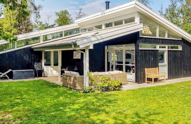 8 person holiday home in Græsted-By Traum