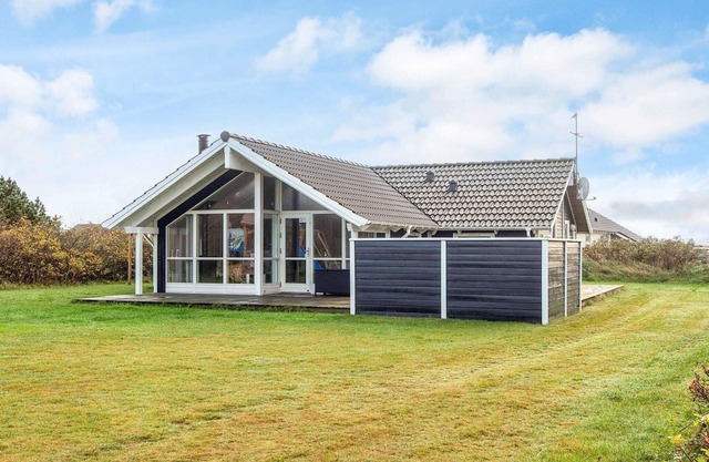 8 person holiday home in Harboøre-By Traum