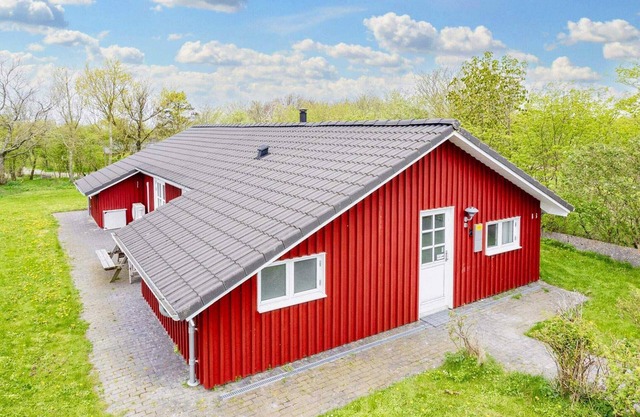 8 person holiday home in Vestervig