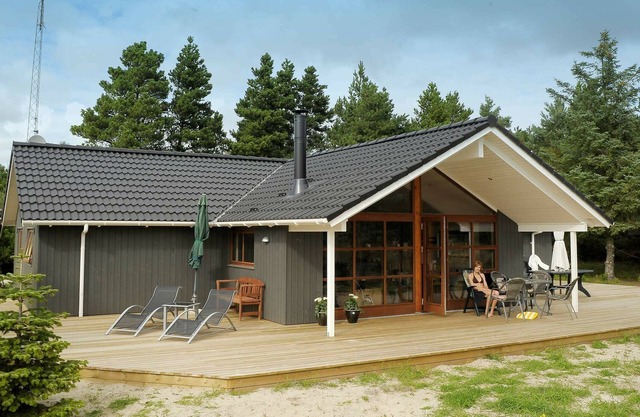 8 person holiday home in Blåvand