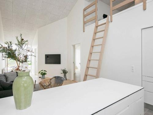 8 person holiday home in Ringkøbing-By Traum