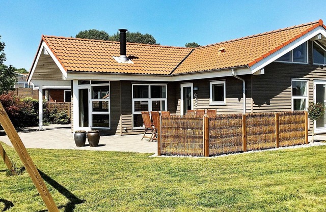 8 person holiday home in Sjølund-By Traum