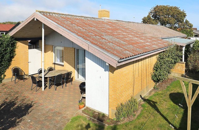 8 person holiday home in Skagen