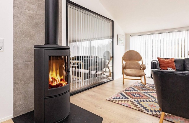 8 person holiday home in Ålbæk