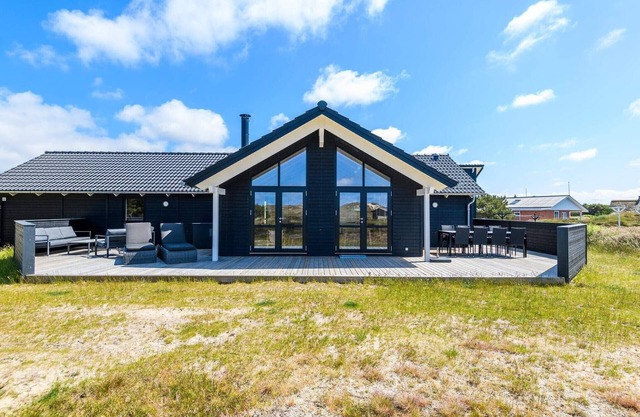 8 person holiday home in Fanø