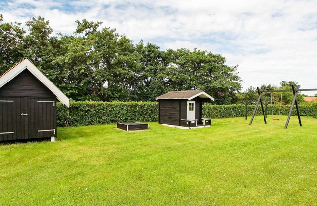8 person holiday home in Hemmet