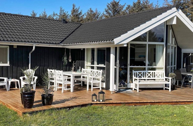8 person holiday home in Løkken