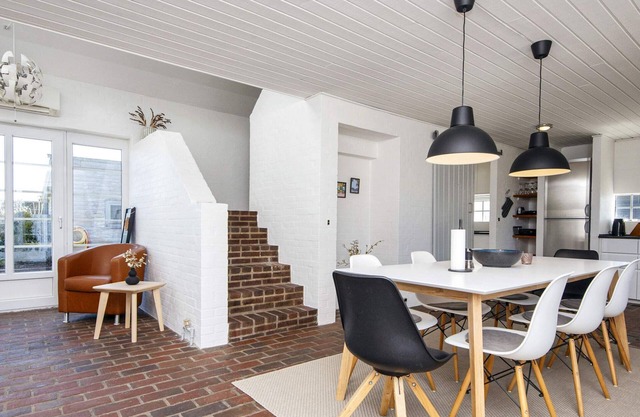 8 person holiday home in Rømø-By Traum