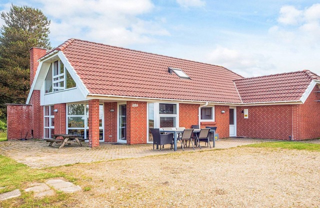 8 person holiday home in Tarm-By Traum