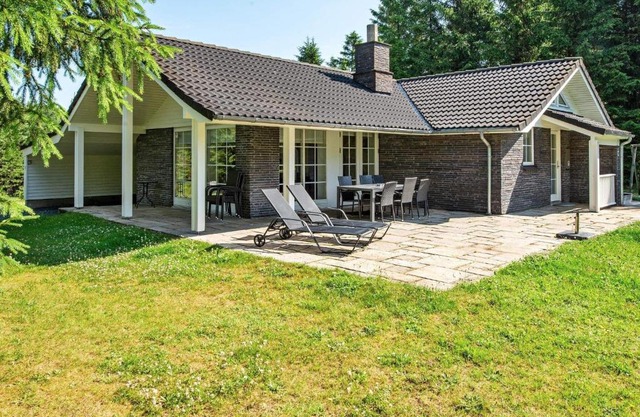 8 person holiday home in Toftlund-By Traum