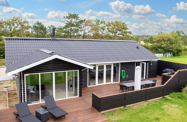 8 person holiday home in Vemb