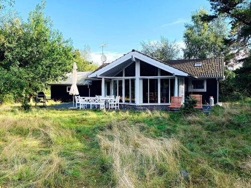 8 person holiday home in Gedser-By Traum