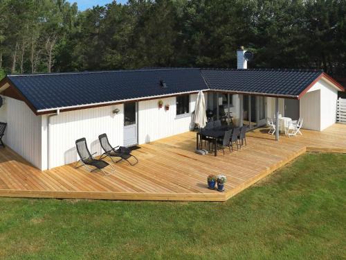 8 person holiday home in Læsø-By Traum